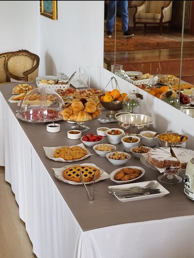 Villamara Luxury Rooms La Spezia Eksteriør billede